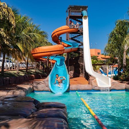 Grandes Lagos Resorts E Parque Aquatico Santa Clara d'Oeste Exterior foto