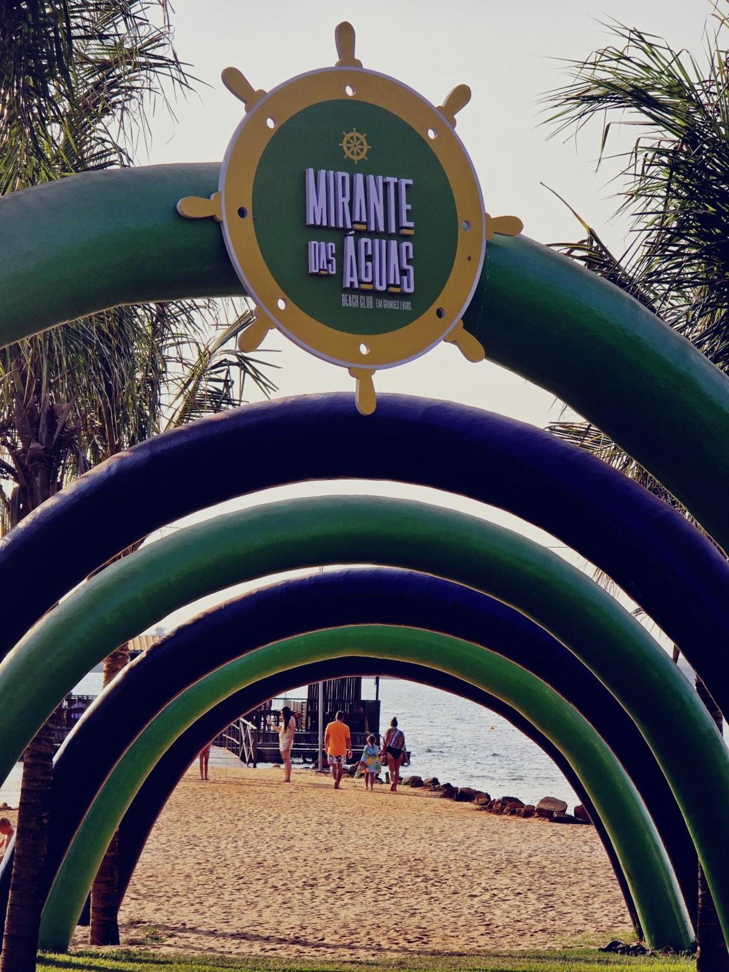 Grandes Lagos Resorts E Parque Aquatico Santa Clara d'Oeste Exterior foto